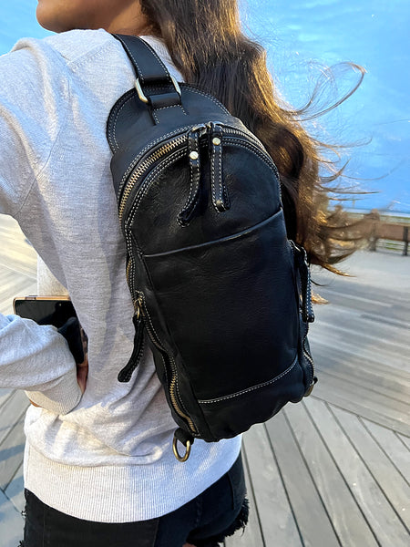 Alex Leather Sling in Black