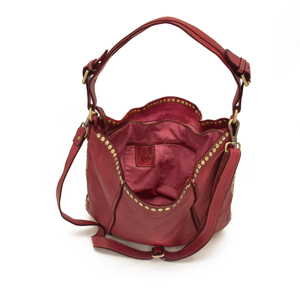 Anna Hobo in Cranberry