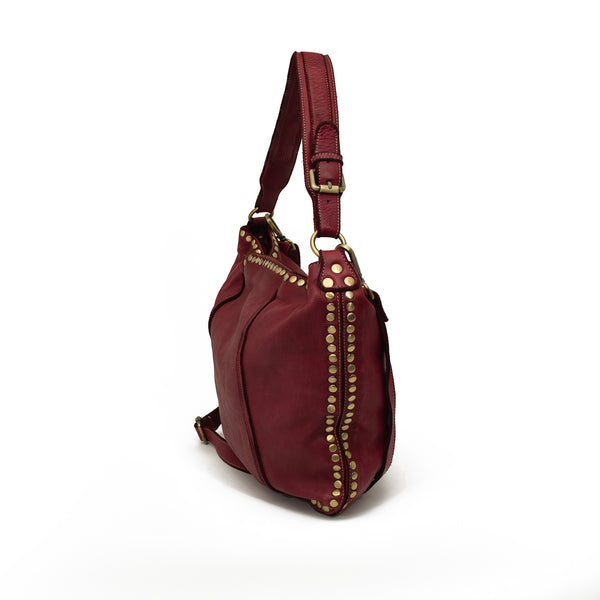 Anna Hobo in Cranberry