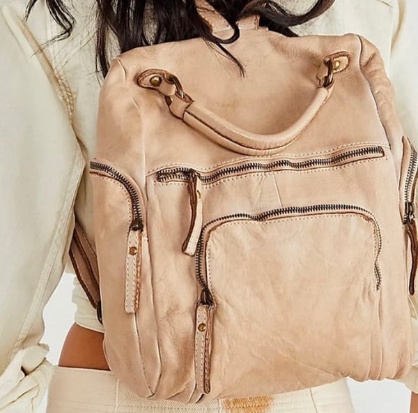 Momma Mia Backpack Taupe